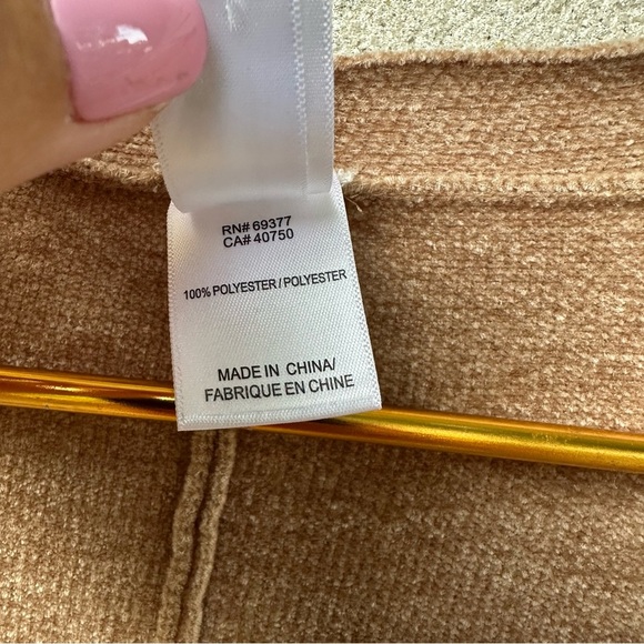 Wynne Lounge Camel Chenille Knit Cardigan Sweater Boxy Fit Button Front Pockets - Picture 5 of 11